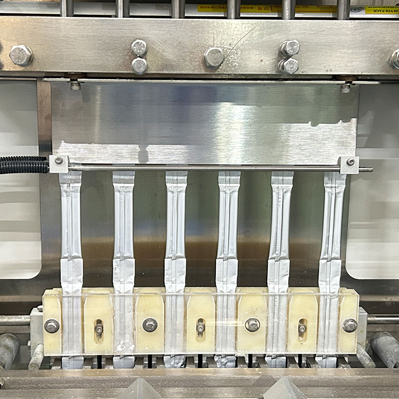 자동 멀티 레인 사셰 포장 멀티 레인 트랙 케첩 액체 사셰 포장 기계 멀티 레인 꿀 사셰 포장 기계