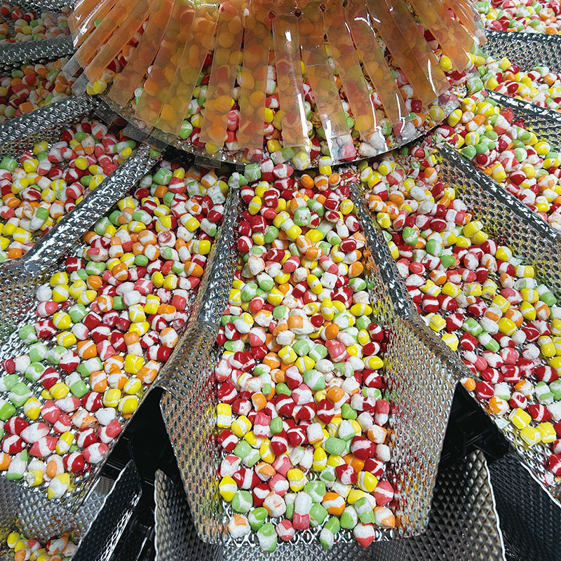 200g 500g 과립 포장기 완전 자동 VFFS 계량 씰 파우치 백 포장 사탕 스낵 질소 포장기